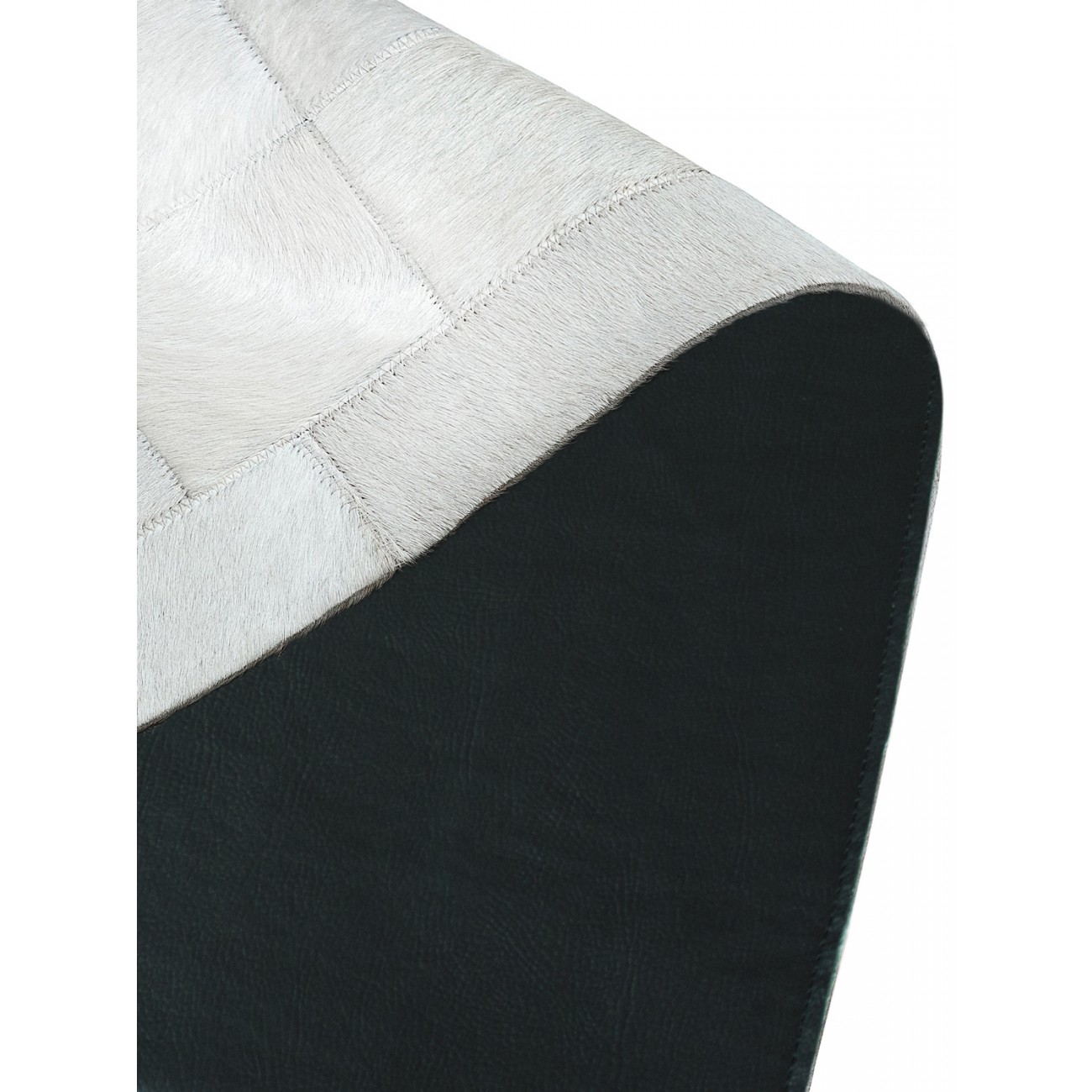 Tapete Couro Branco com Borda (10x10) - Personalizável