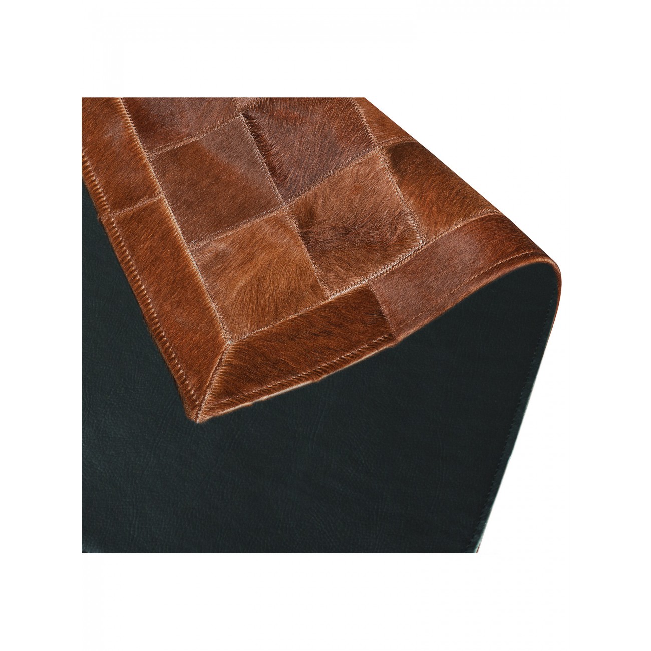 Tapete Couro Marrom com Borda (10x10)